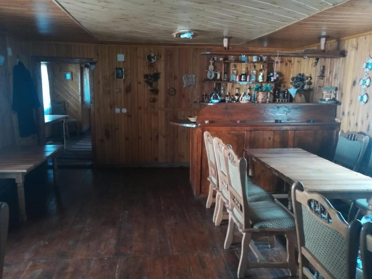 萨多瓦 Casa Cozorici酒店 外观 照片
